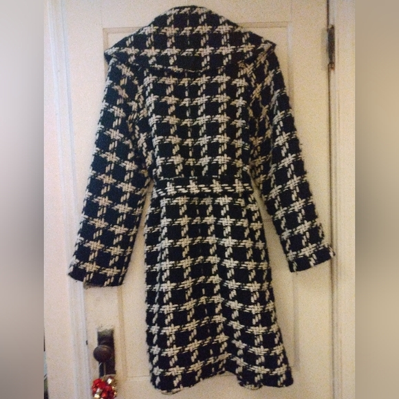 Harve Benard coat size 12 - Picture 2 of 5